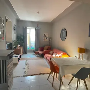 Au Centre De Apartment
